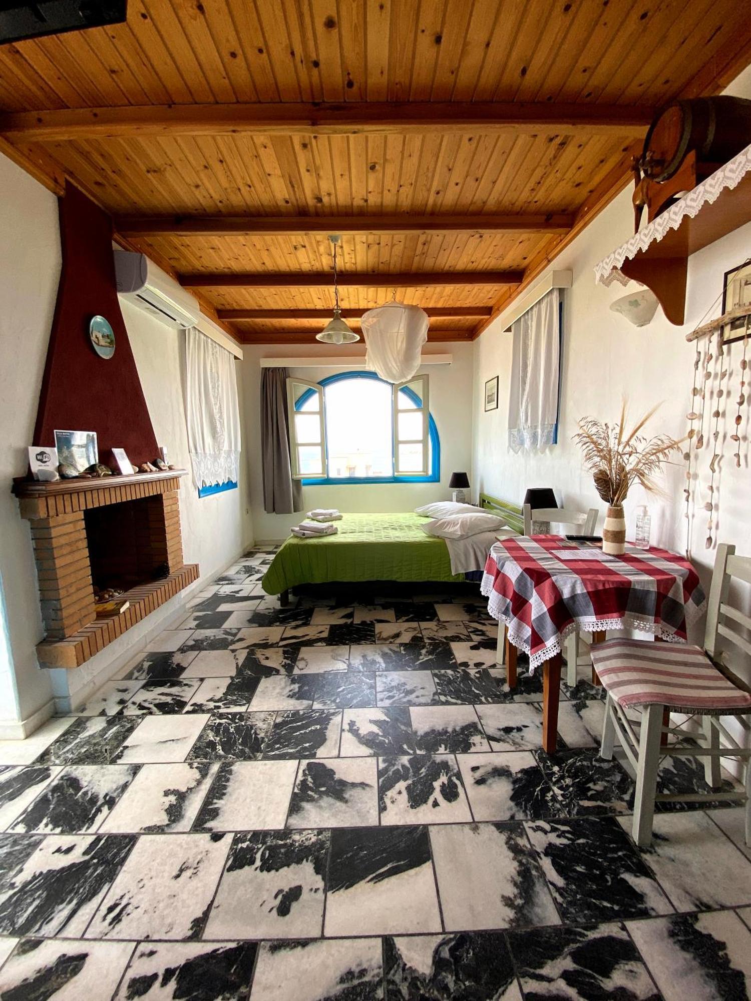 Matina'S Vineyard Hotel Mikri Vigla Bagian luar foto